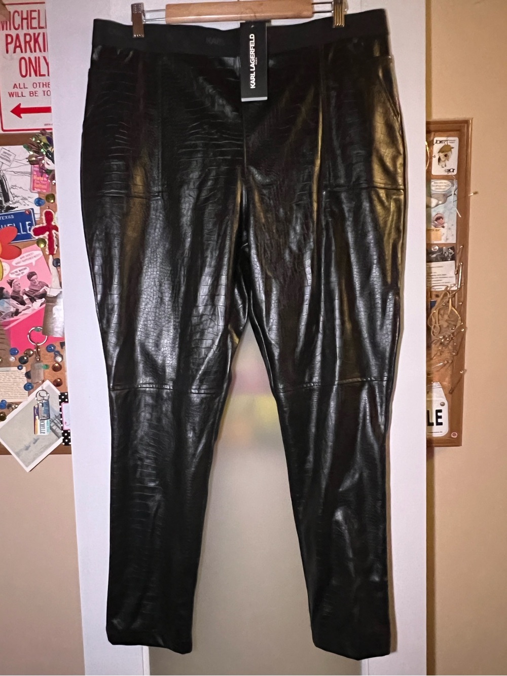 Karl Lagerfeld Black Faux Leather Python Cropped Pants